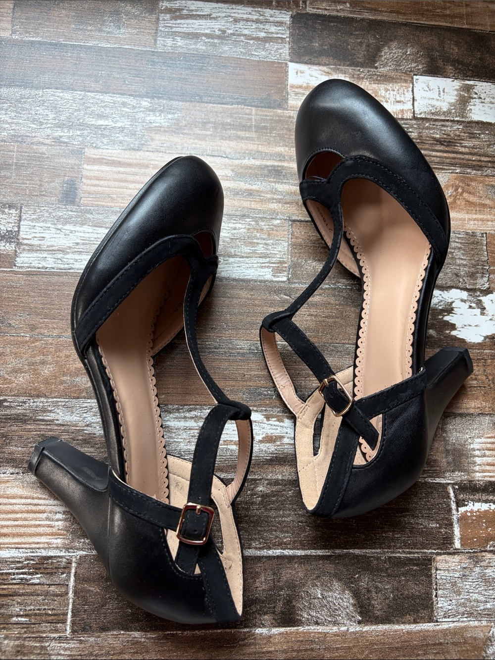 Journee Collection Black T-Strap Heels - Picture 7 of 10